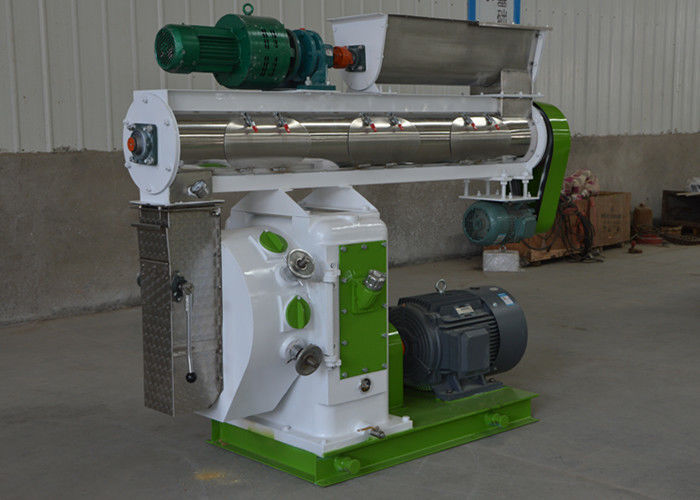 CE Approval Cattle Pellet Making Machine , Pellet Production Equipment