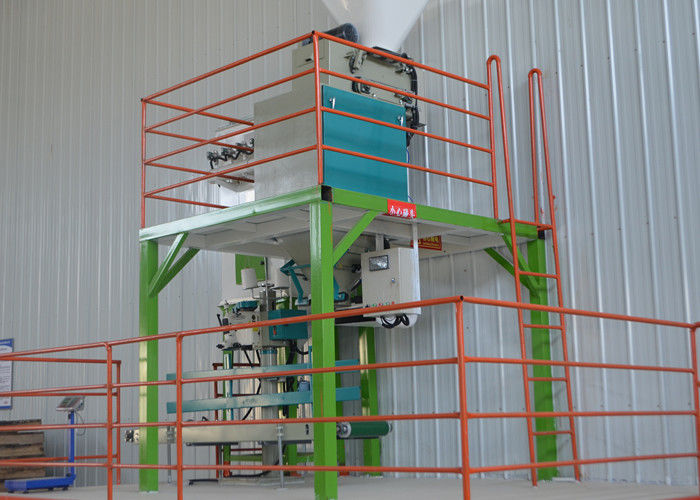 Fertilizer Granular Automatic Bagging Equipment , Granule Packing Machine