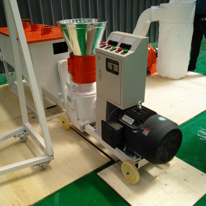 Small Flat Die Animal Feed Making Machine , Poultry Feed Manufacturing